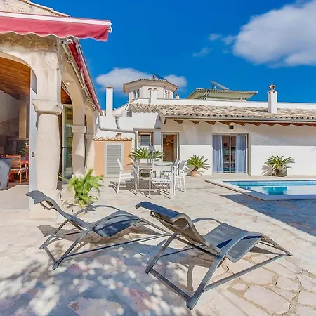 Ca Na Pessina Villa *